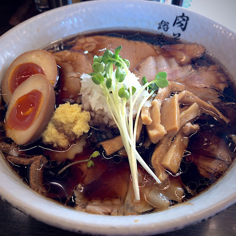 肉そば味玉入り 醤油(肉そば総本山神保町けいすけ )