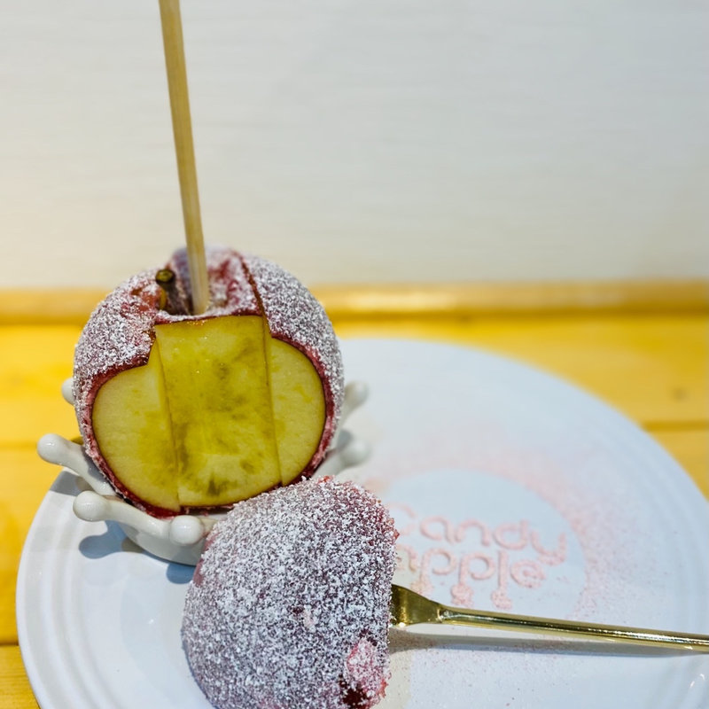 ヨーグルチョコりんご飴(代官山キャンディーアップル)