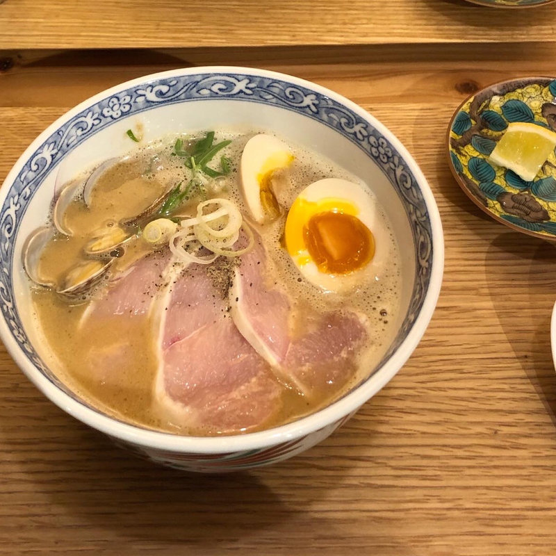 魚貝鶏白湯（味玉入り）(島田製麺食堂 鶏白湯専門店)