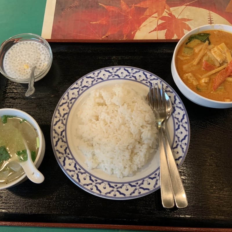 ゲーペッデーン セット（レッドカレー ご飯セット）(プリック )
