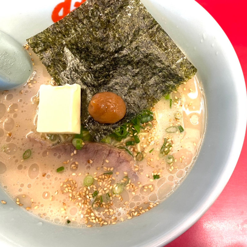 朝ラーメン＋バター(ラーメン山岡家 南2条店)