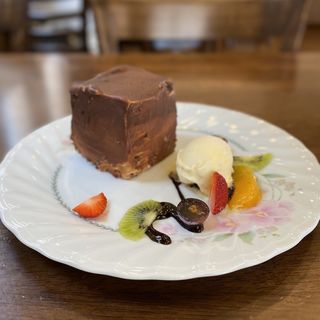 生チョコケーキ(サンクス 洋菓子店)