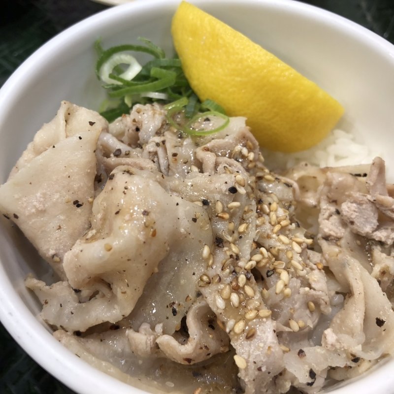 塩豚丼(はなまるうどん 郡山フェスタ店 )