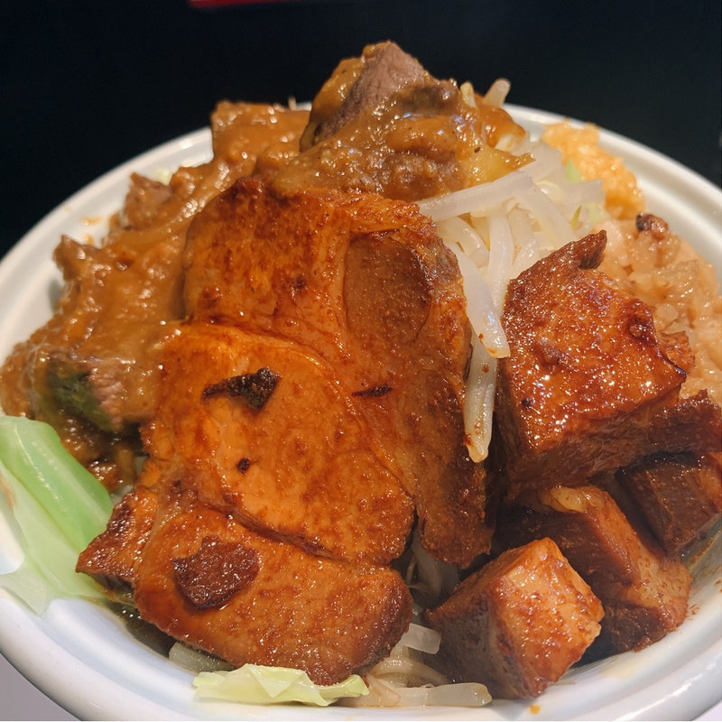 牛タンカレー二郎系(らーめん三極志)