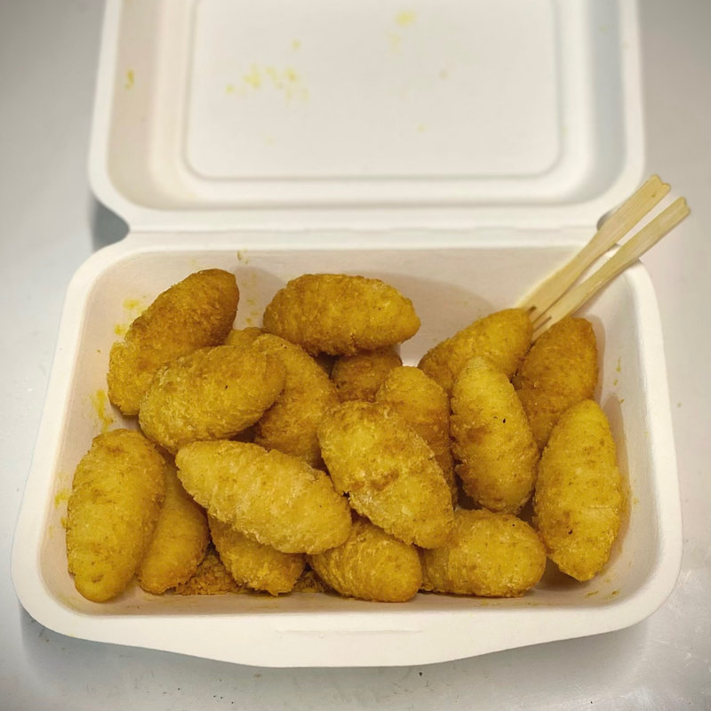 ポムピン BOX(The ESSENCE ジエッセンス)