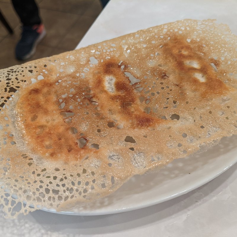 餃子(餃子総本店　上大岡店)