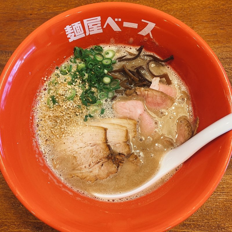 チャーシュー麺(麺屋ベース)