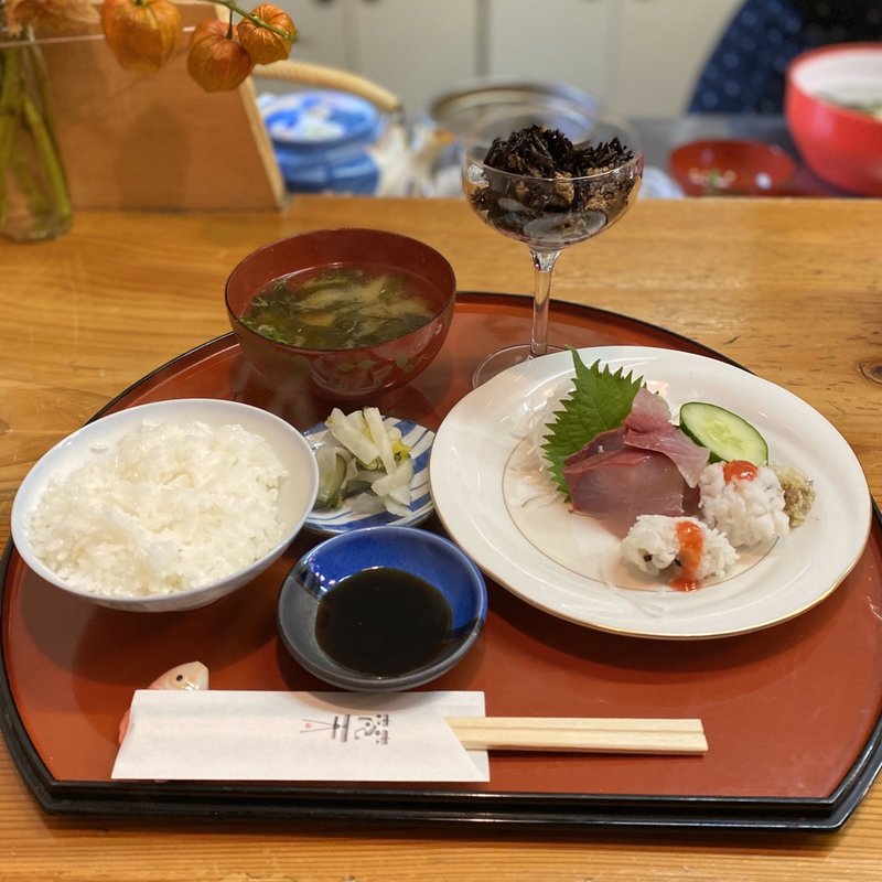 お造り定食(はまち、鱧)(梵天 （ぼんてん）)