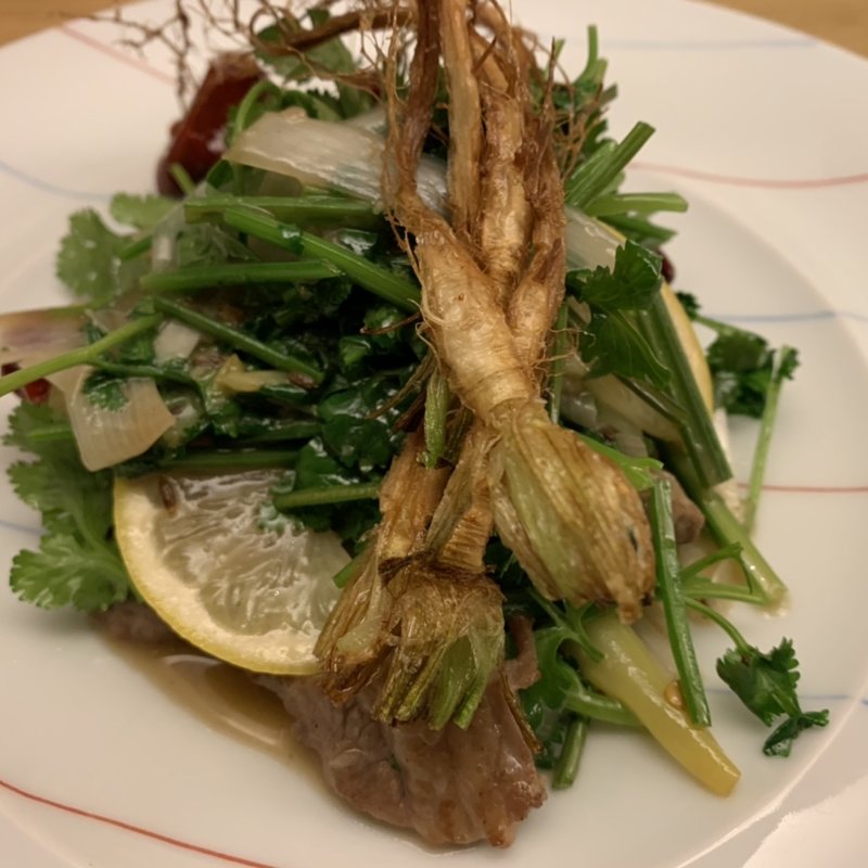 ラムとパクチーの炒め(希須林 青山 （キスリン）)