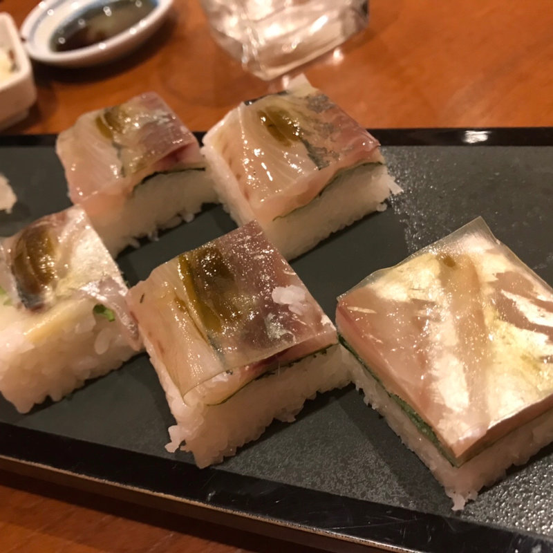 鯵の押し寿司(むつき 寿司)