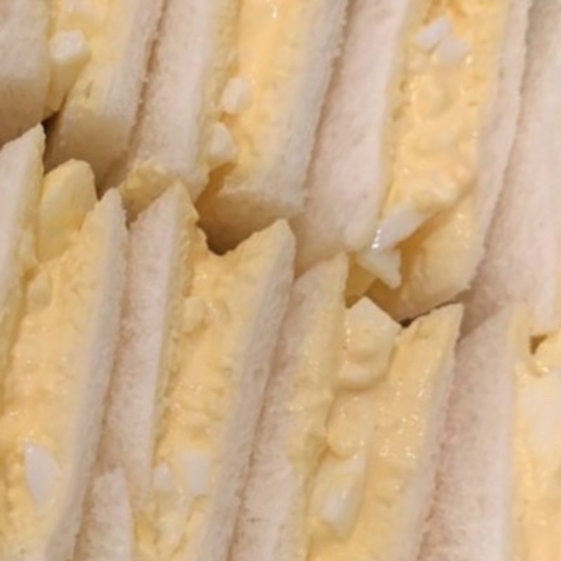 幸運の黄色いTAMGOサンドイッチ(アリス＆キッチン)