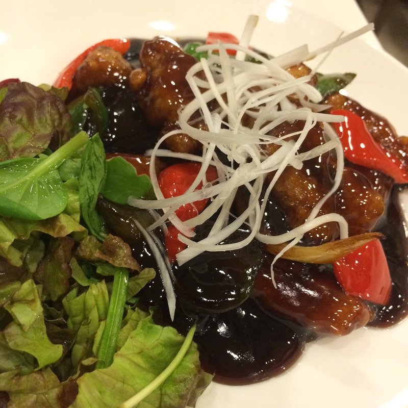 酢豚(神戸元町別館牡丹園 （コウベモトマチベッカンボタンエン）)