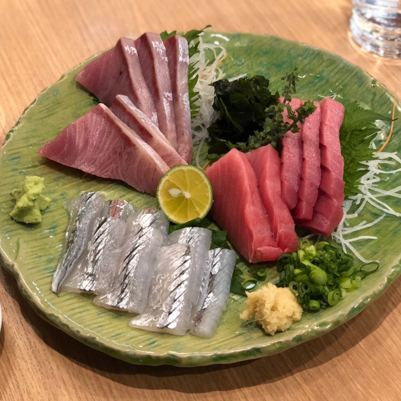 刺身盛合わせ(うち田)