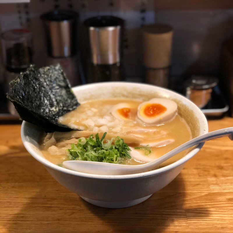 濃厚鶏醤油(麺匠ようすけ 鶏煮亭)