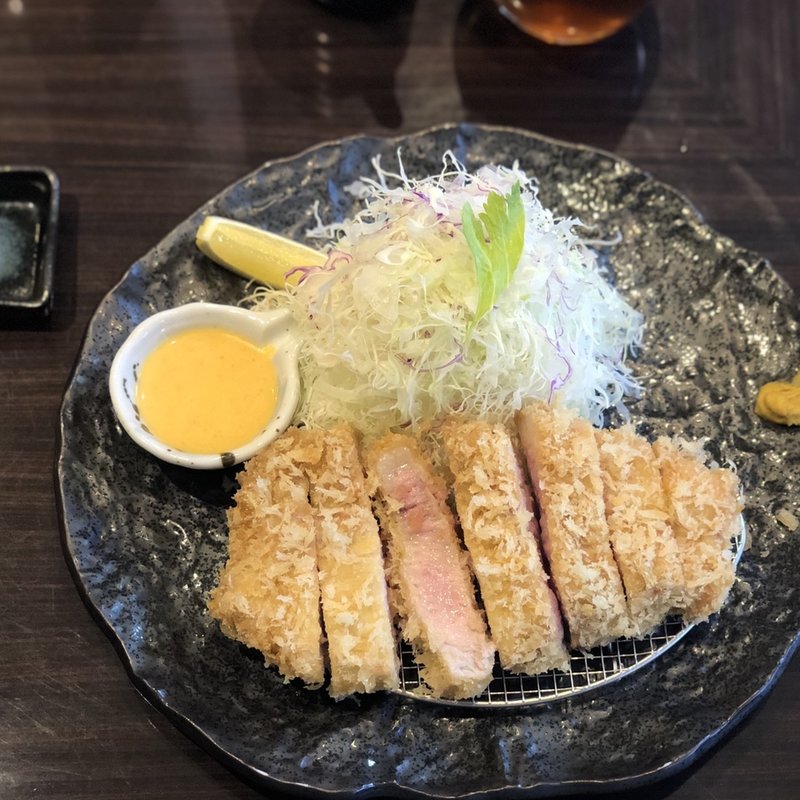 上ロース(とんかつ六(ろく))