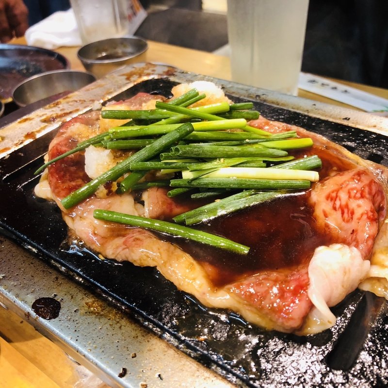 包めるカルビ(大阪焼肉・ホルモン ふたご 大名店)