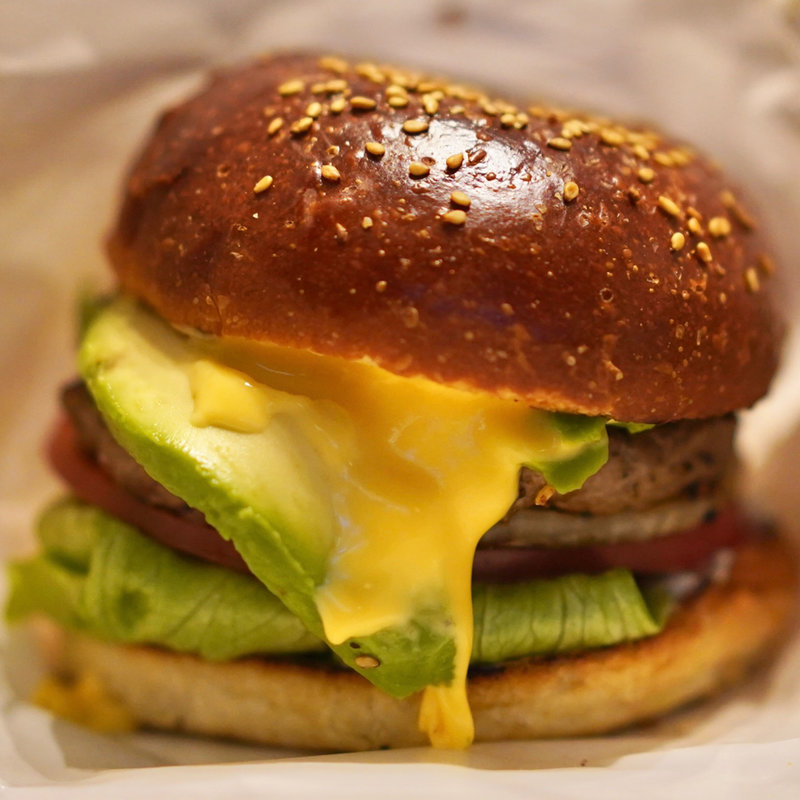 アボカドチーズバーガー(homeys ホーミーズ)