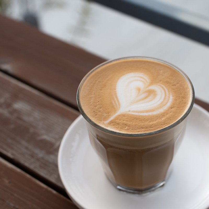 アーモンドミルクラテ(Piece by Piece coffee)