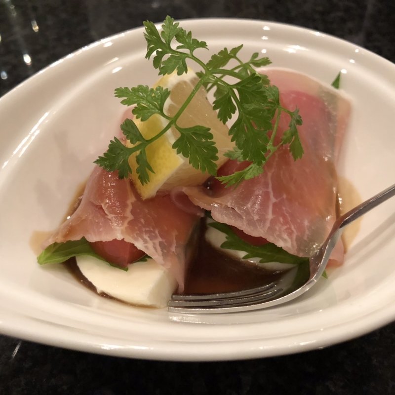 チーズの生ハム巻き(四季の味　なか)