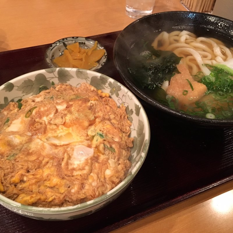 たまご丼とうどんセット(手打ちうどん吉野 )
