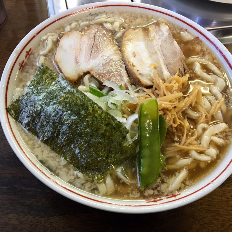 あごダシラーメン 大(太平楽　六丁の目店)