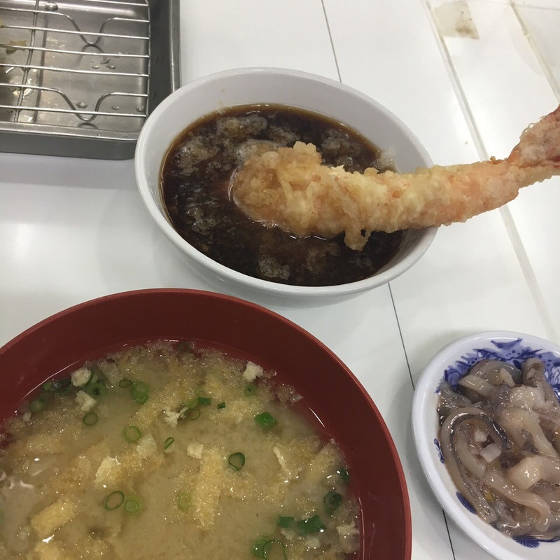 海老定食(天麩羅処ひらお 貝塚店)