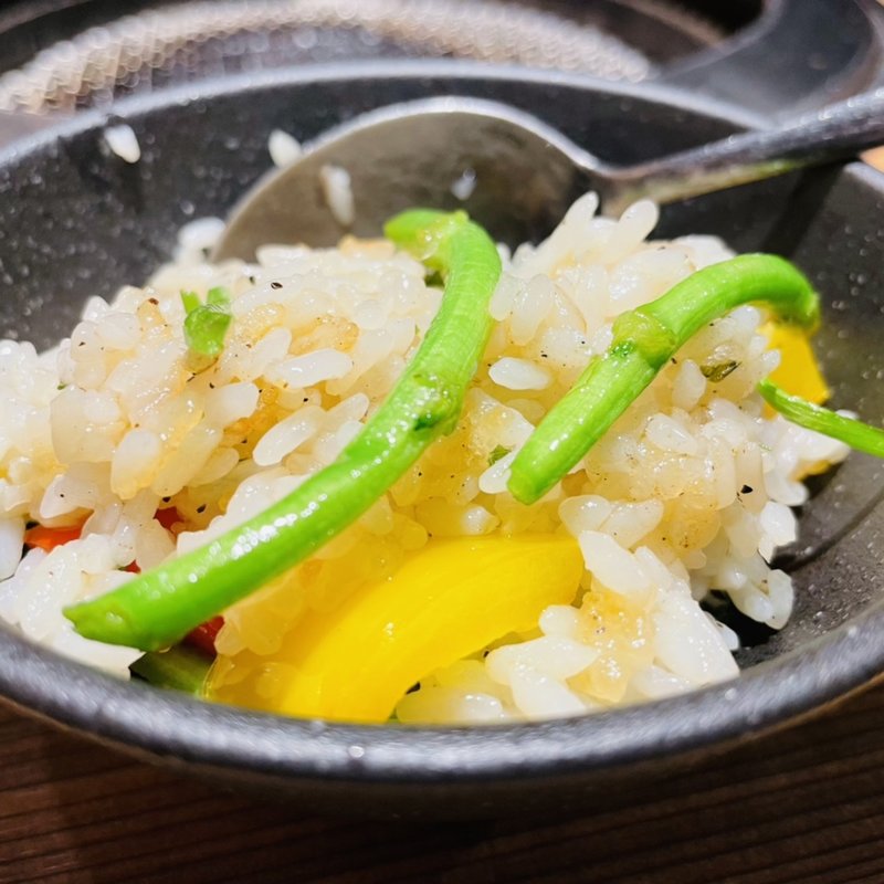 テッパン ガーリックライス(炭焼喰人 三宿店)