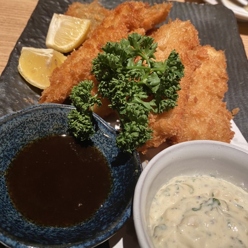 その日その日の仕入れ水揚げにより内容が変わります！売り切れ御免！(日本橋イカセンター)