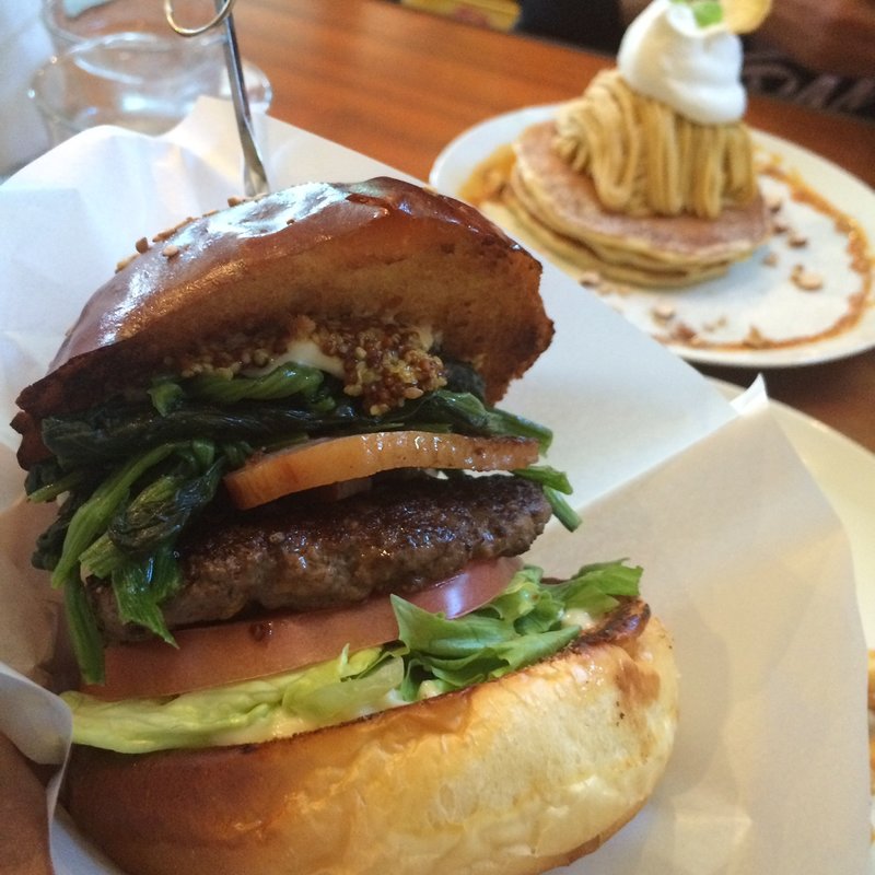 ポパイバーガー(エース バーガー カフェ （Ace Burger Cafe）)