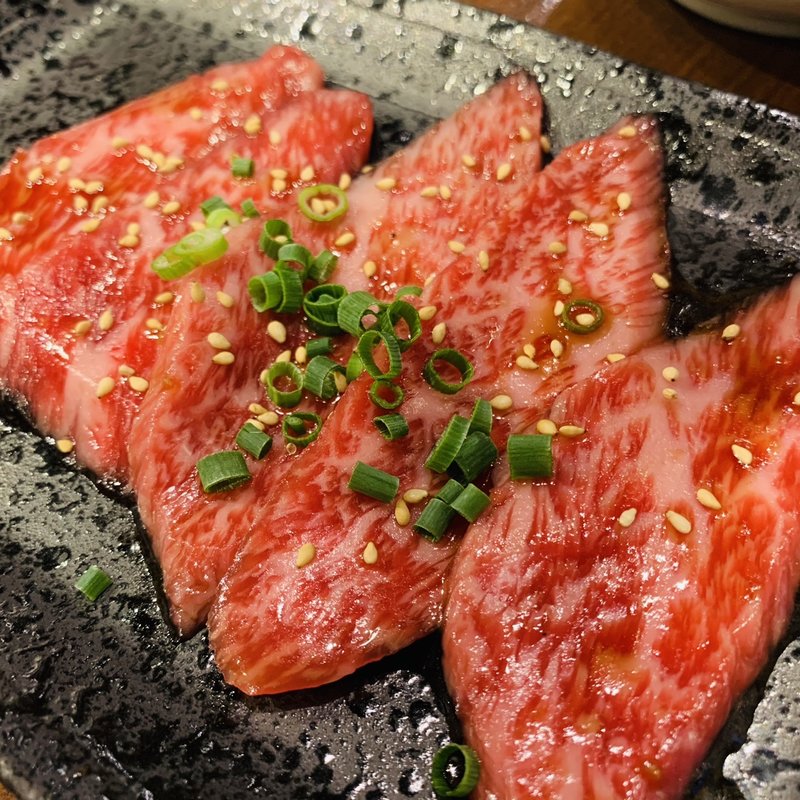 神戸牛特選カルビ（タレ）(焼肉もとやま 本店 （ヤキニクモトヤマ）)