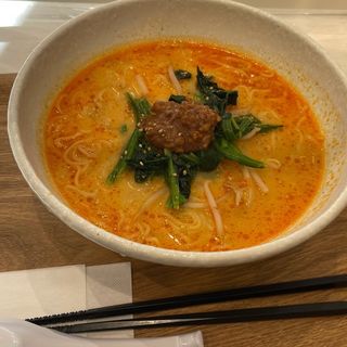 坦々麺(Hana Cafe)