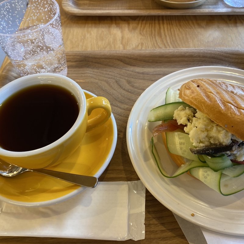 ベーグルサンド(アンチョビとポテトサラダ)(THE BAKING produced by Unir )