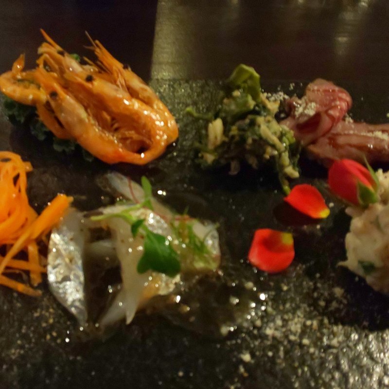 お任せ前菜の盛り合わせ(AFuRekitchen)