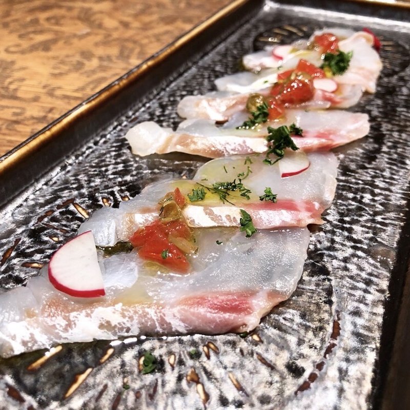 鯛のカルパッチョ(Aliante)