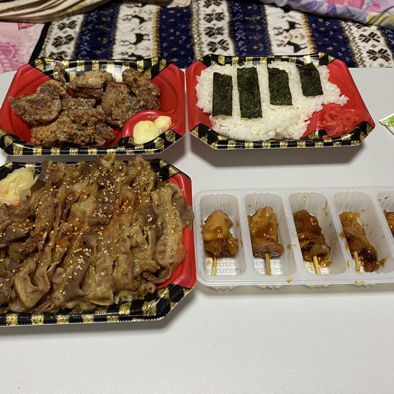 すたみな牛カルビ焼肉弁当 鶏の唐揚げ弁当(すたみな太郎 武庫川店 )