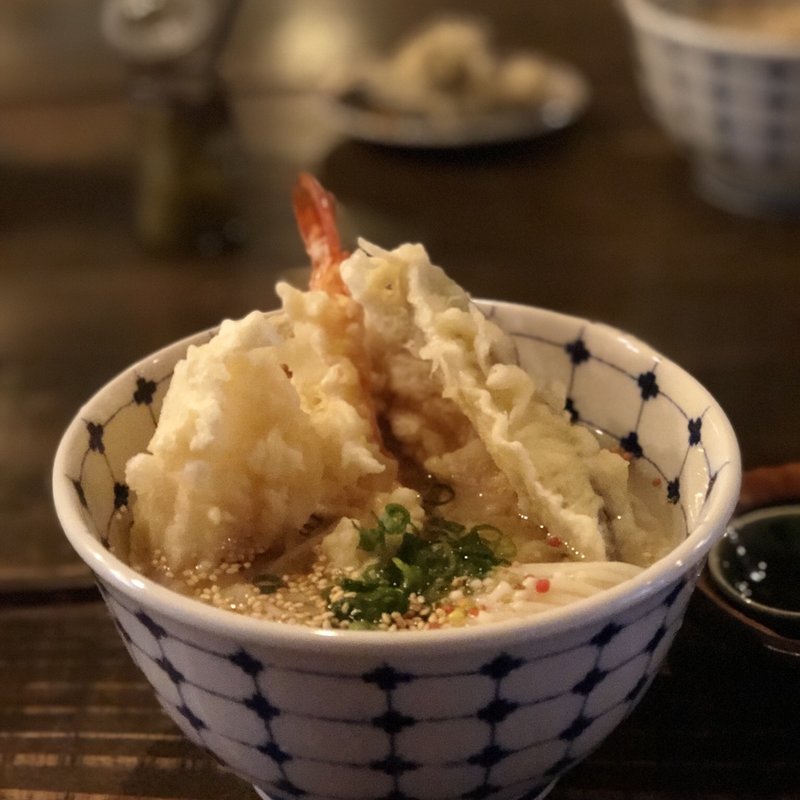 天ぷらうどん(うどん屋 麦~バク~)