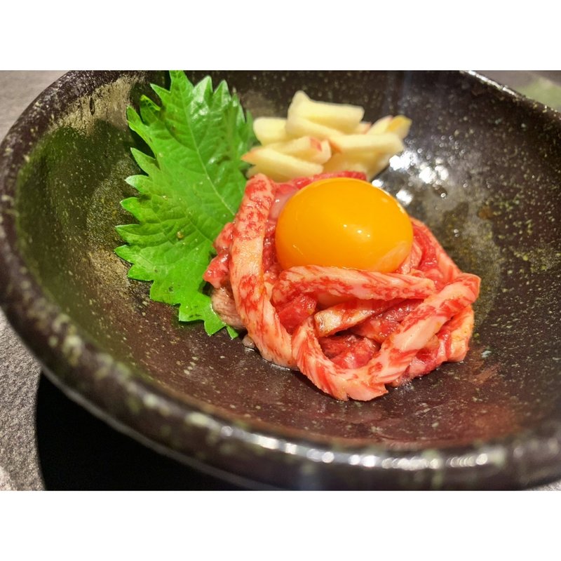 特選和牛霜降りユッケ(焼肉bue)