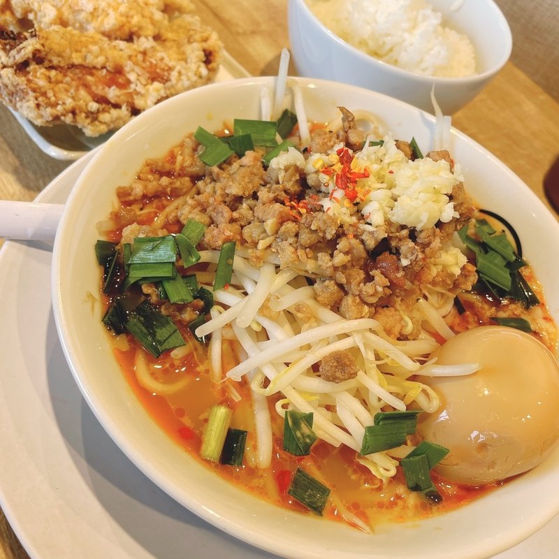 台湾ラーメン ハーフ盛(麺屋 しずる 豊田鴛鴨店)