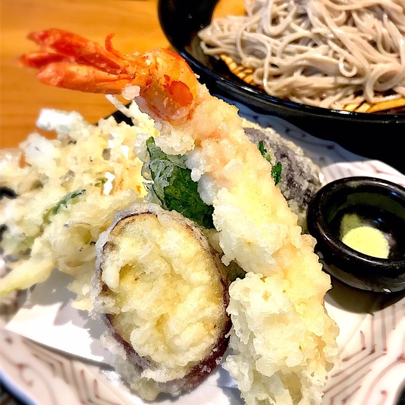 天ぷらせいろそば(季節料理　あら珠)