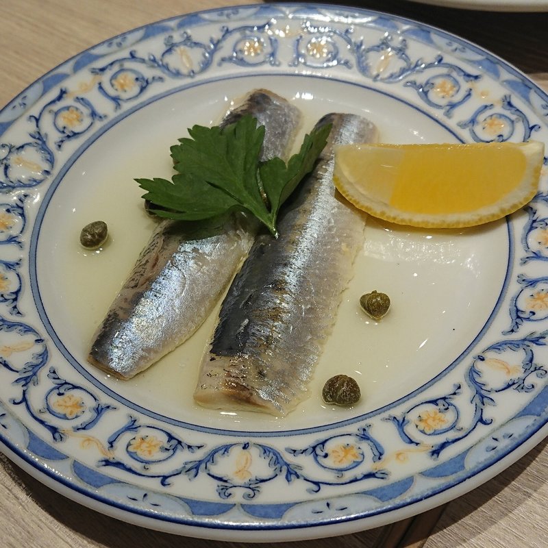 鰯の酢漬け(スペイン料理 ミゲル フアニ マリン＆ウォーク ヨコハマ店)