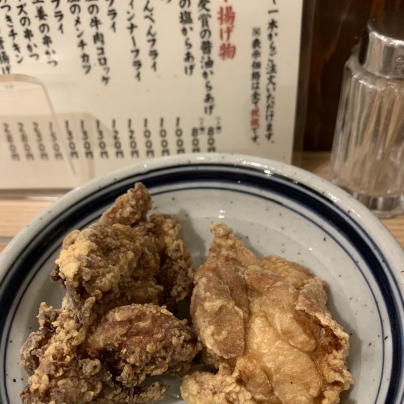 金賞受賞の醤油唐揚げ(大衆酒場 かぶら屋)