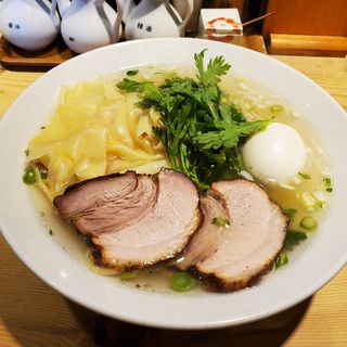 海老ワンタン入り塩ら～麺(本丸亭 横浜店)
