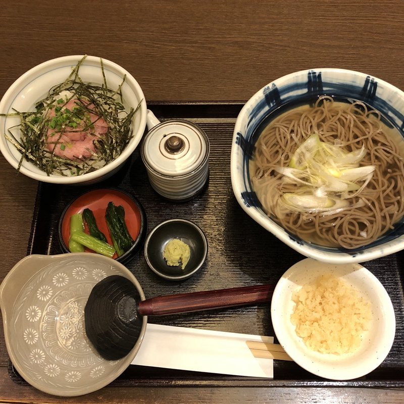 マグロ漬け丼定食(信州そば処 そじ坊 大阪御堂筋本町ビル店)
