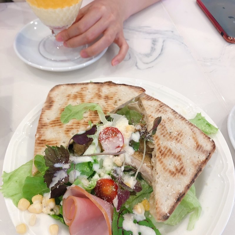 (Le Jour Cafe Bistrot(ル ジュル カフェ ビストロ))