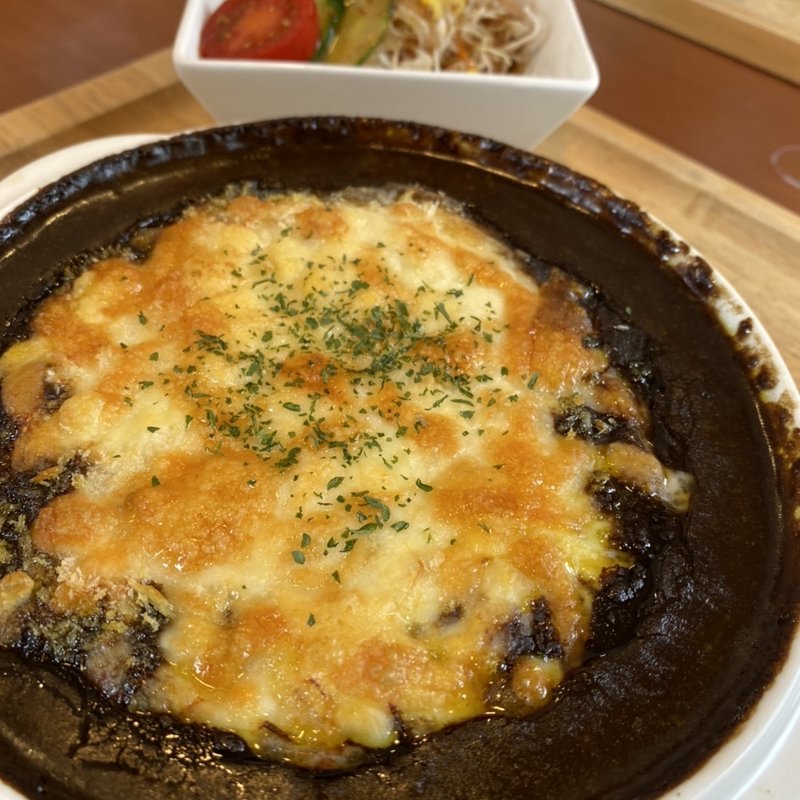 大人の黒焼きカレー(門司港茶寮 別館)