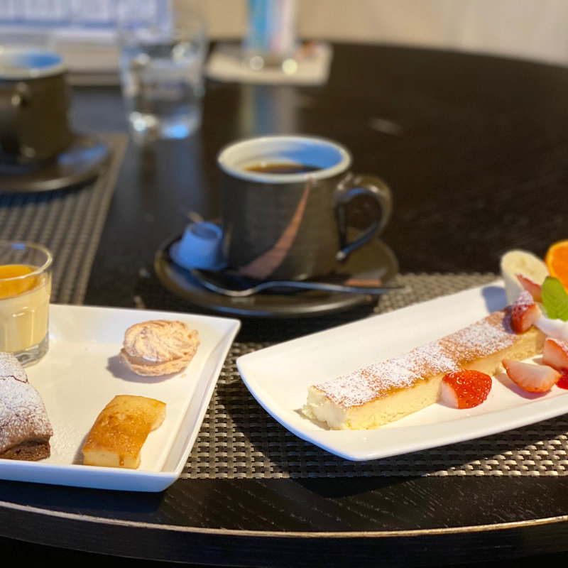 (菓子と珈琲 朔)