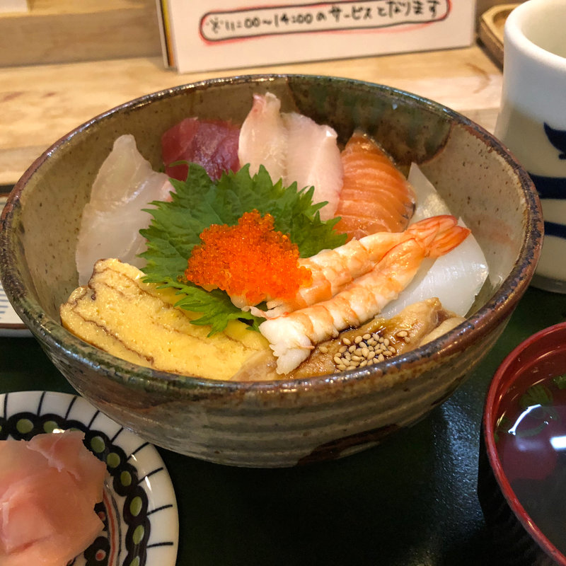 海鮮丼(三郎寿司)
