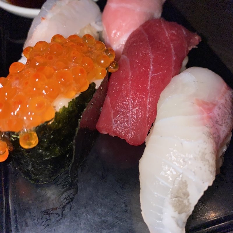 (VIEW & DINING THE SKY)