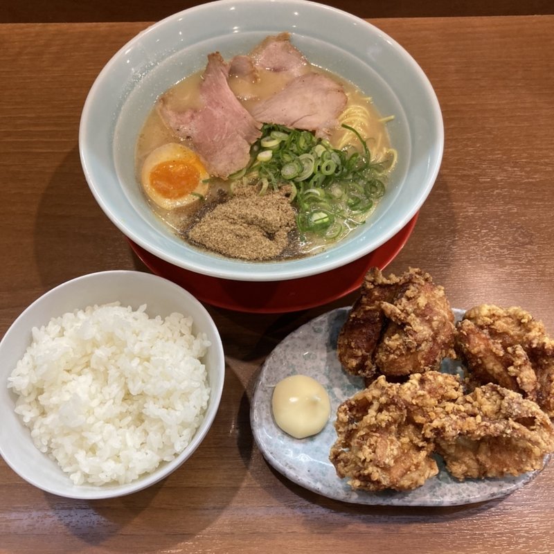 こってり鶏白湯(麺屋 航 )