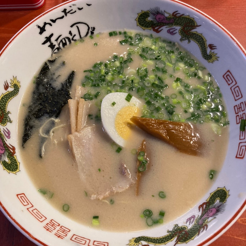 久留米ラーメン(麺's Diner KAMACHI)